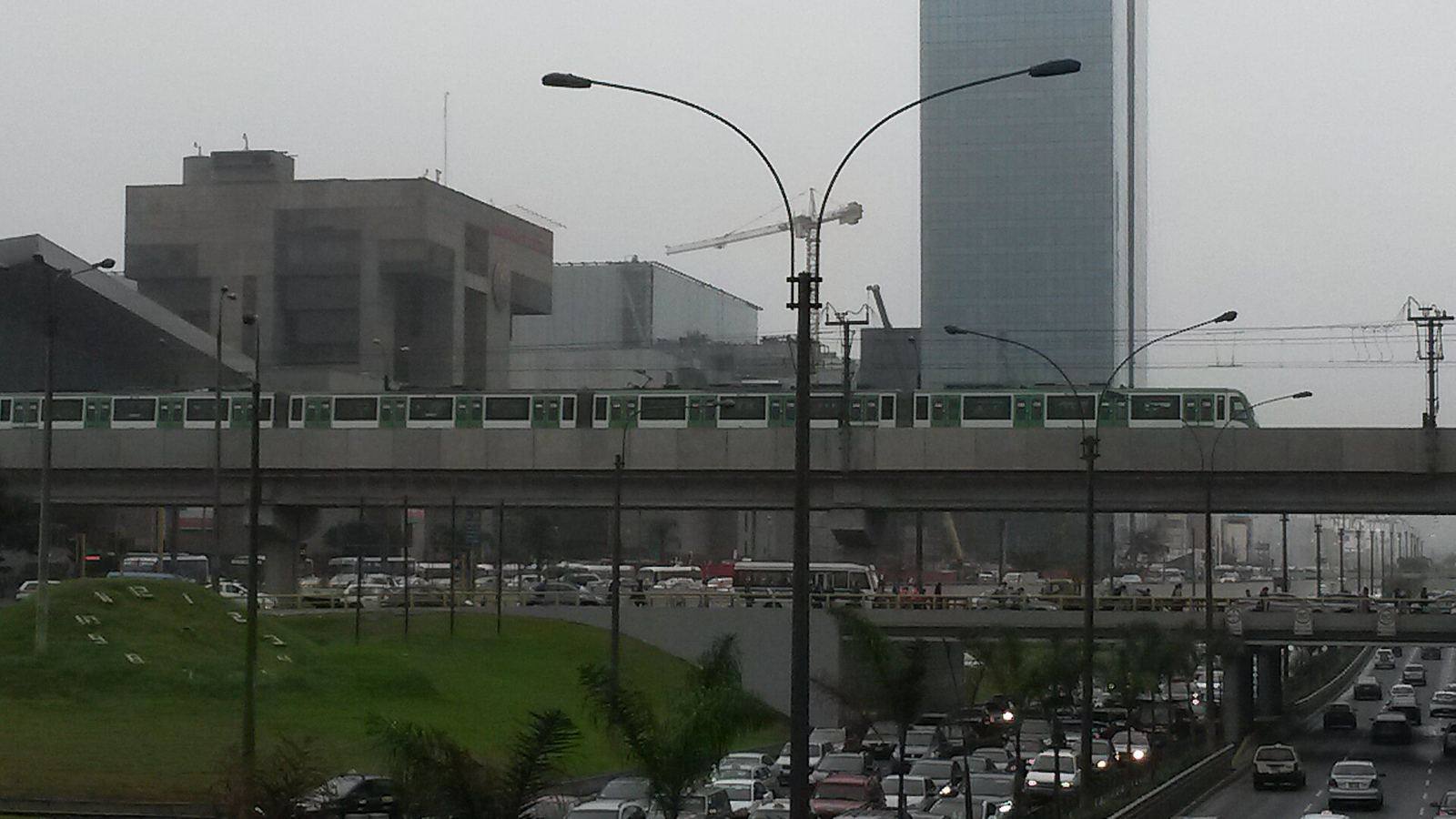 Elevated viaduct of Lima Metro Line 1